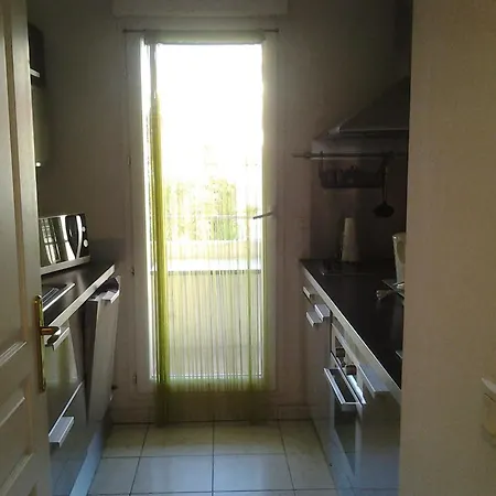 80 M De La Fréjus